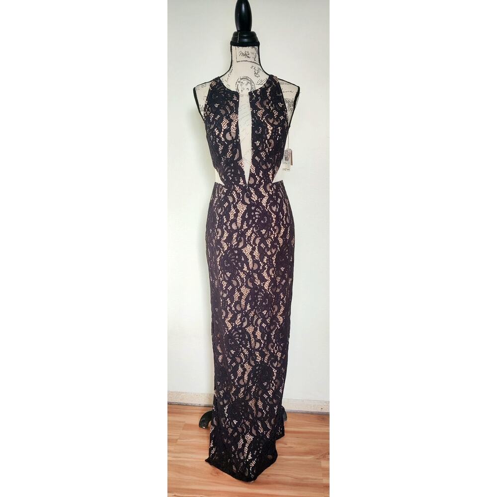 Aidan Mattox Sleevless Black Lace Halter Gown Dress‎ 6 Mesh Formal Side Slit
